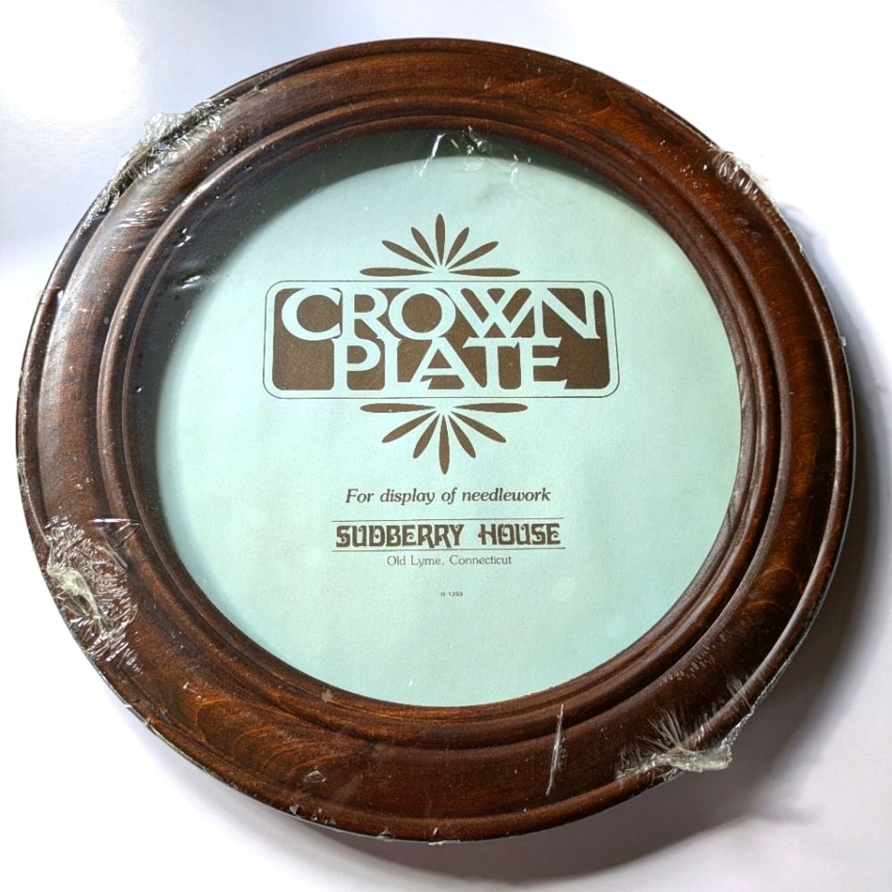 13.5" Sudberry House Crown Plate Round Wood Frame Needlework Art Crafts Decor
